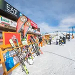 Terrace Few Steps From - Happy Daire Sestriere