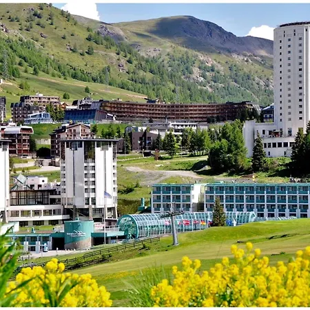 Terrace Few Steps From - Happy * Sestriere